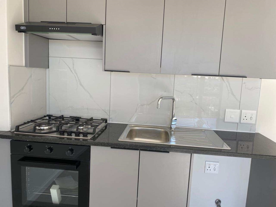 1 Bedroom Property for Sale in Table View Western Cape